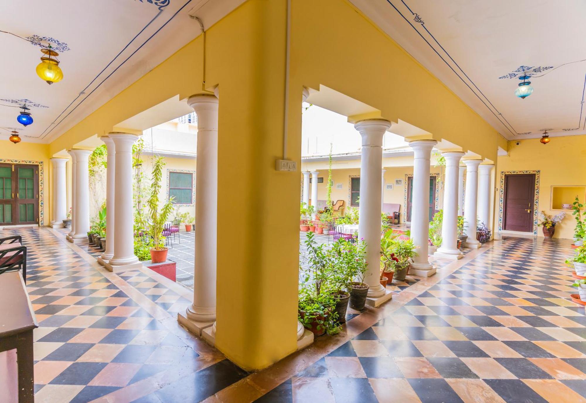 Kalyan Villa Homestay 우다이푸르 외부 사진